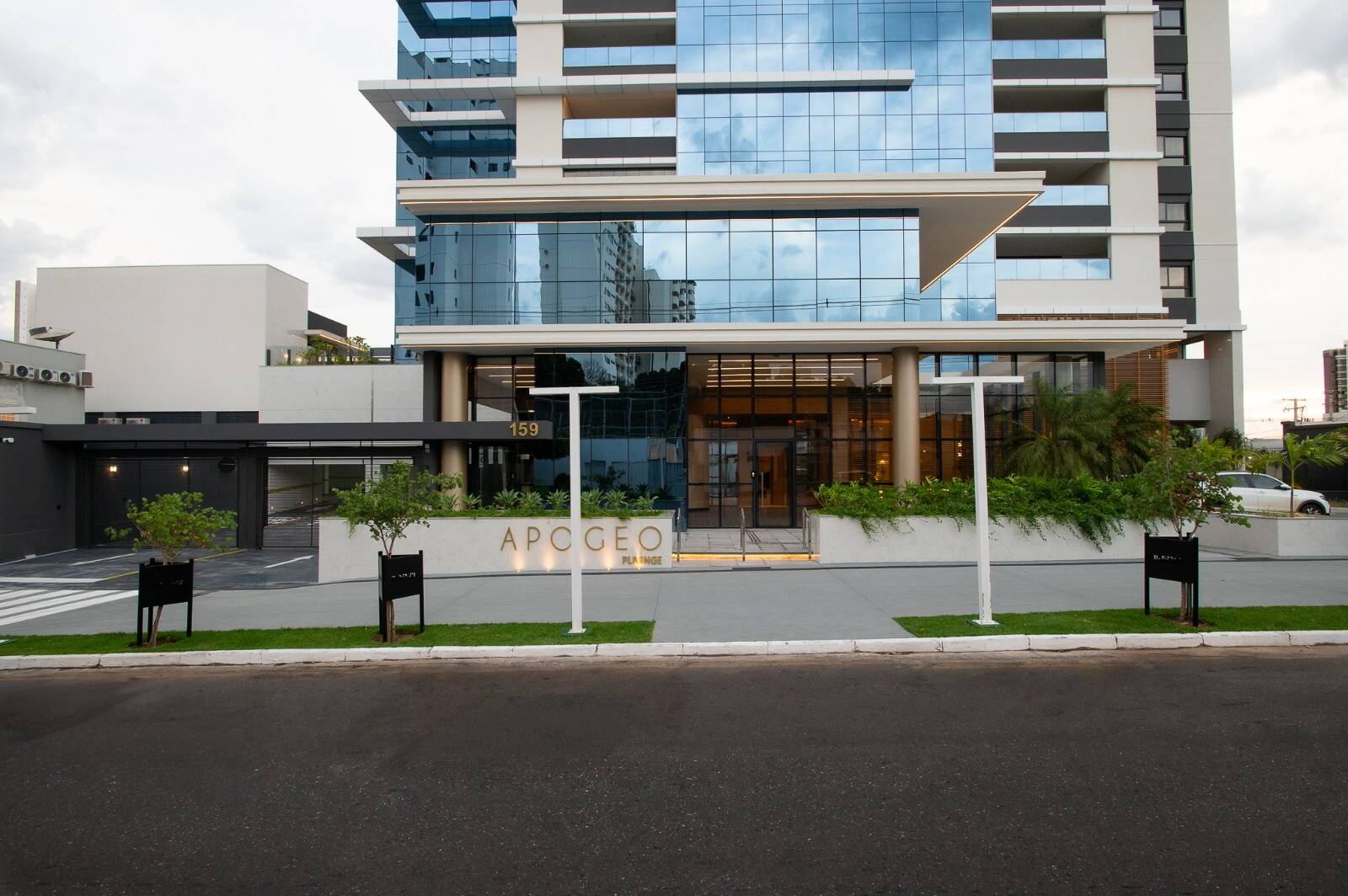 Apartamento, 3 quartos, 238 m² - Foto 1