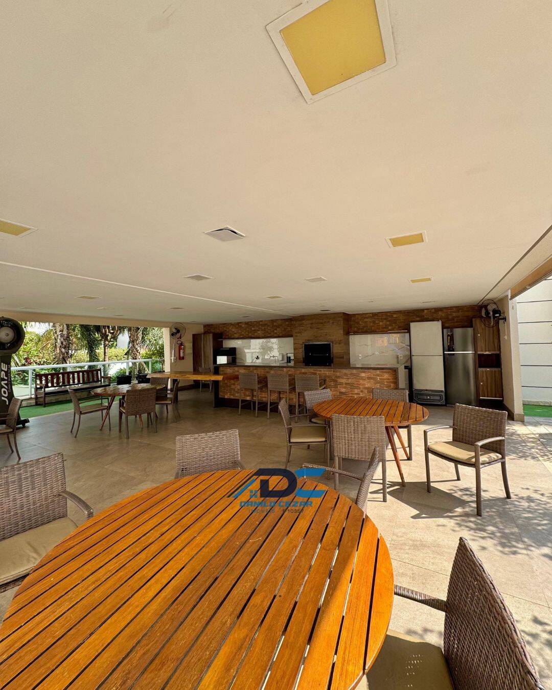 Apartamento à venda com 3 quartos, 193m² - Foto 15