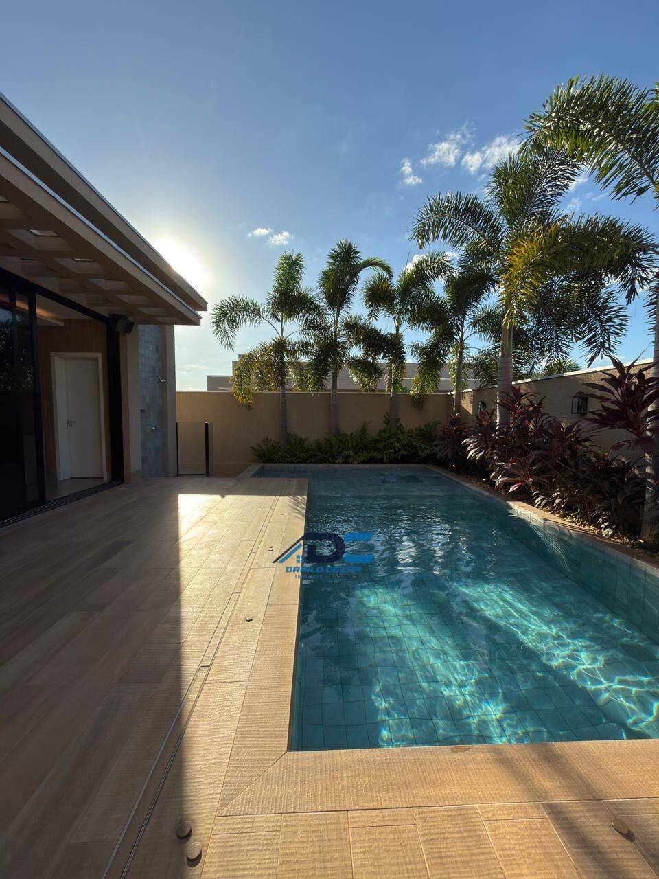 Casa, 4 quartos, 379 m² - Foto 2
