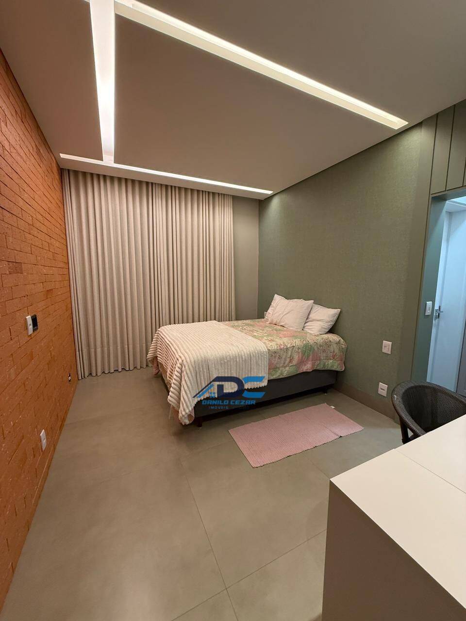 Casa, 4 quartos, 379 m² - Foto 22