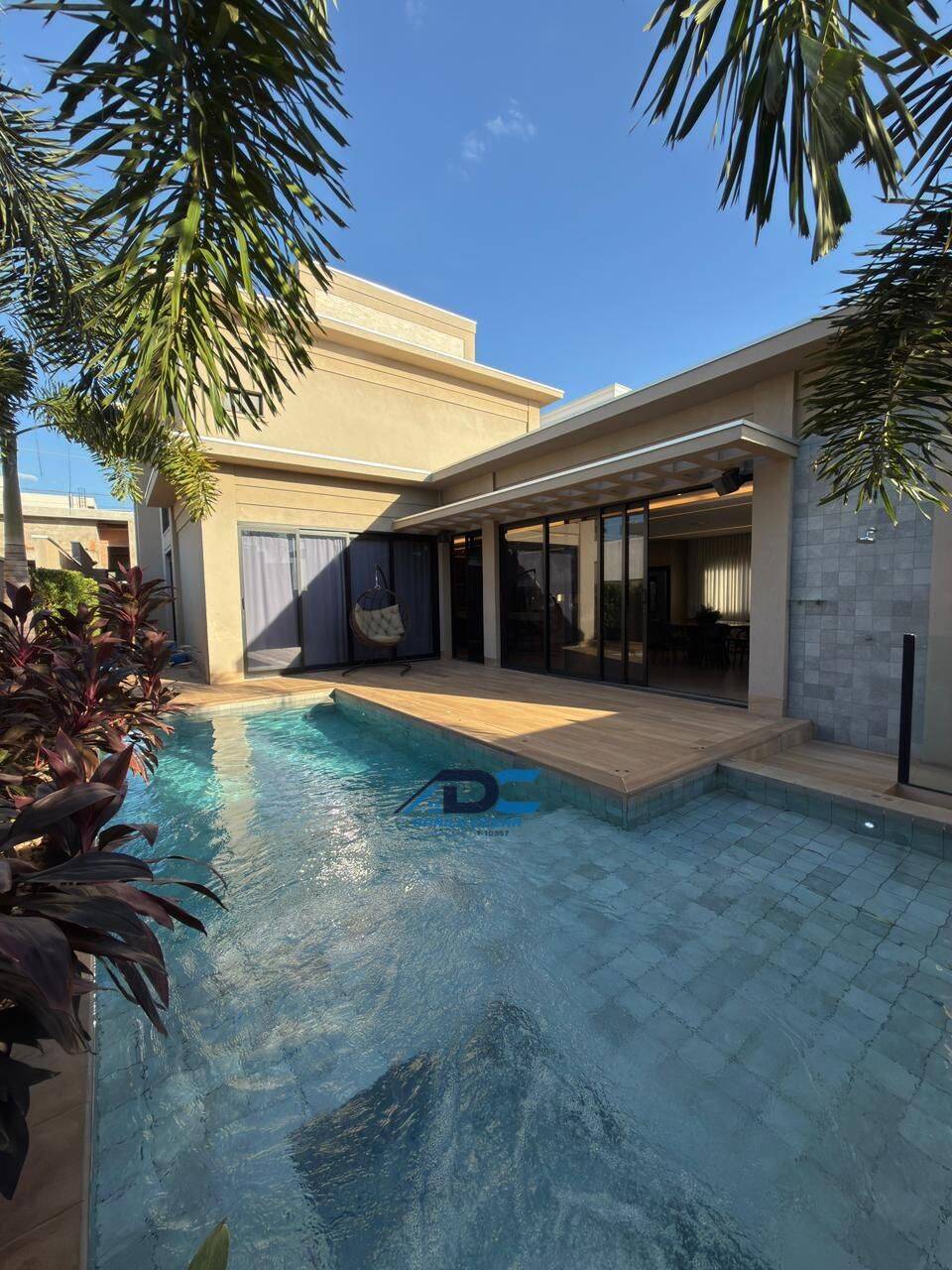 Casa, 4 quartos, 379 m² - Foto 1